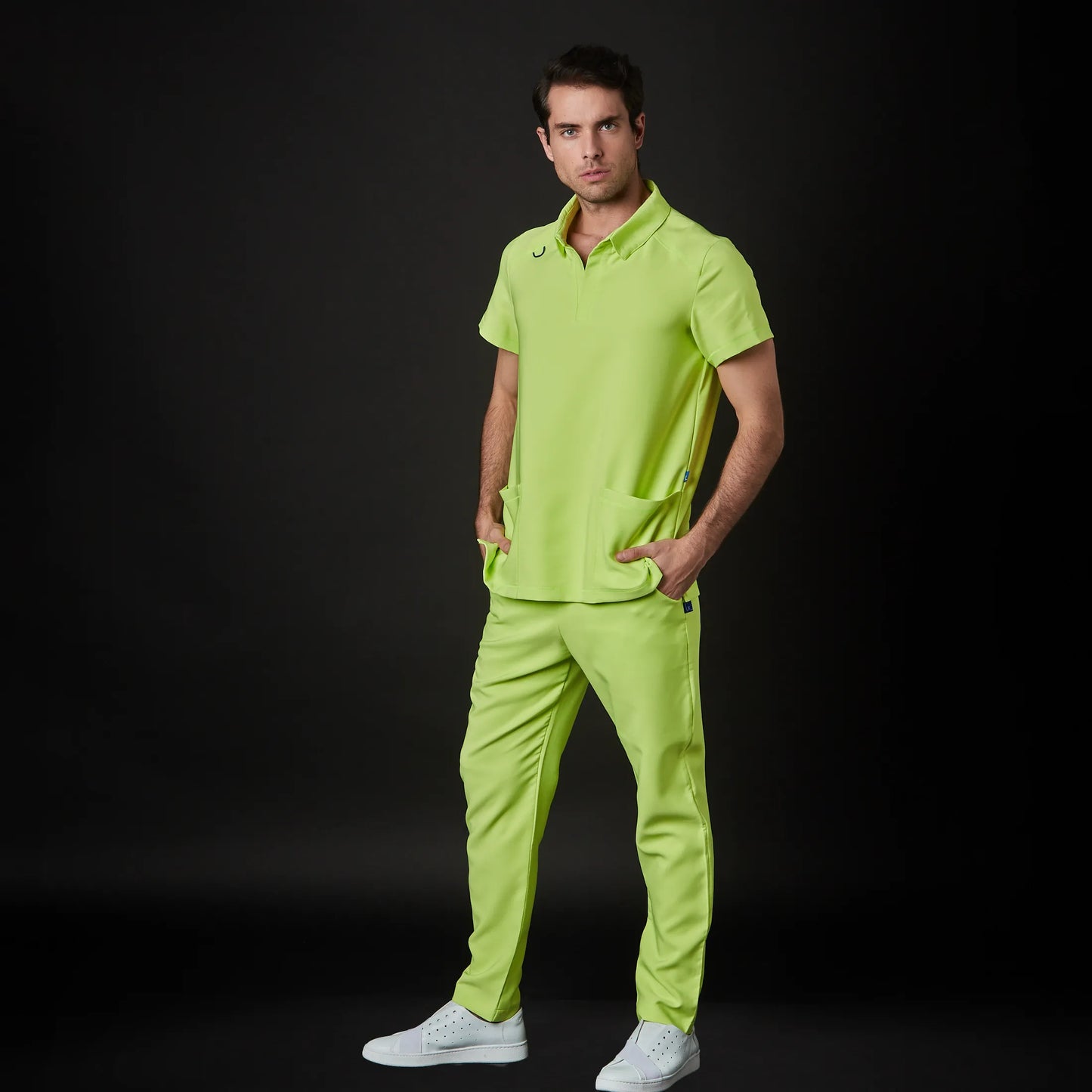 Pijama Quirúrgica de Hombre Magritte