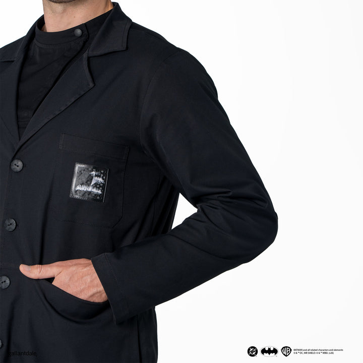Bata de Laboratorio para hombre modelo Arkham / Batman™