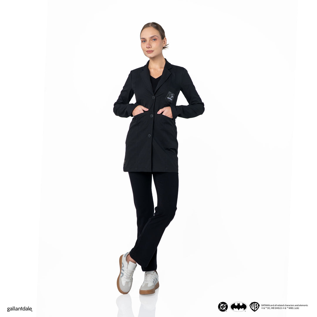Bata de Laboratorio para mujer modelo Gotham City / Batgirl™