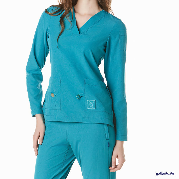Pijama Quirúrgica de Mujer Kuromi® Modelo Maki