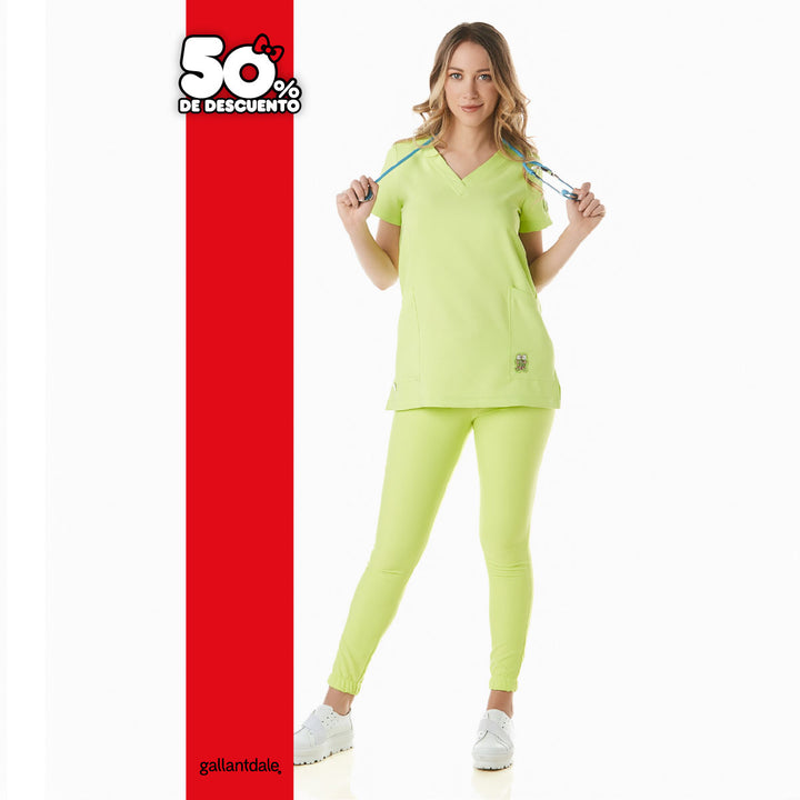 Pijama Quirúrgica de Mujer Keroppi® modelo Wabi
