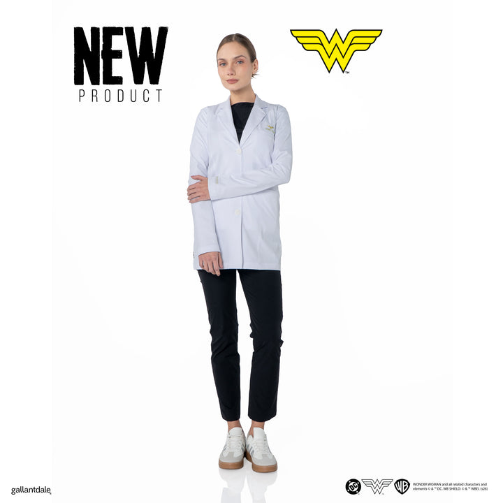 Bata de Laboratorio para mujer modelo Wonder /WonderWoman™