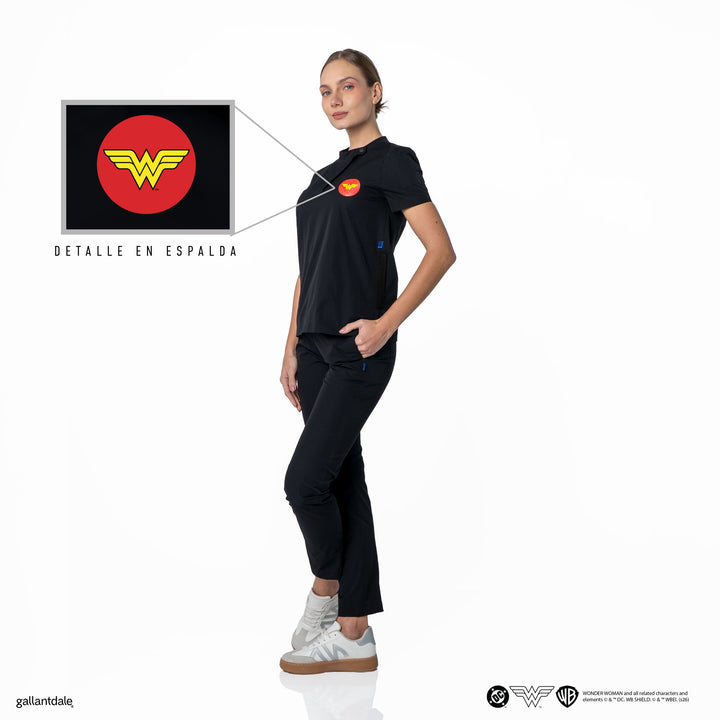 Uniforme Quirúrgico para mujer modelo Athletics / WonderWoman™