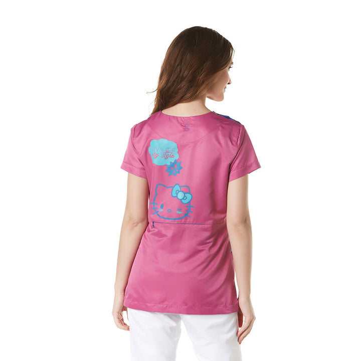 Médico o Doctor vistiendo una  color AQUAMARINE marca Gallantdale Uniformes Médicos y Quirúrgicos